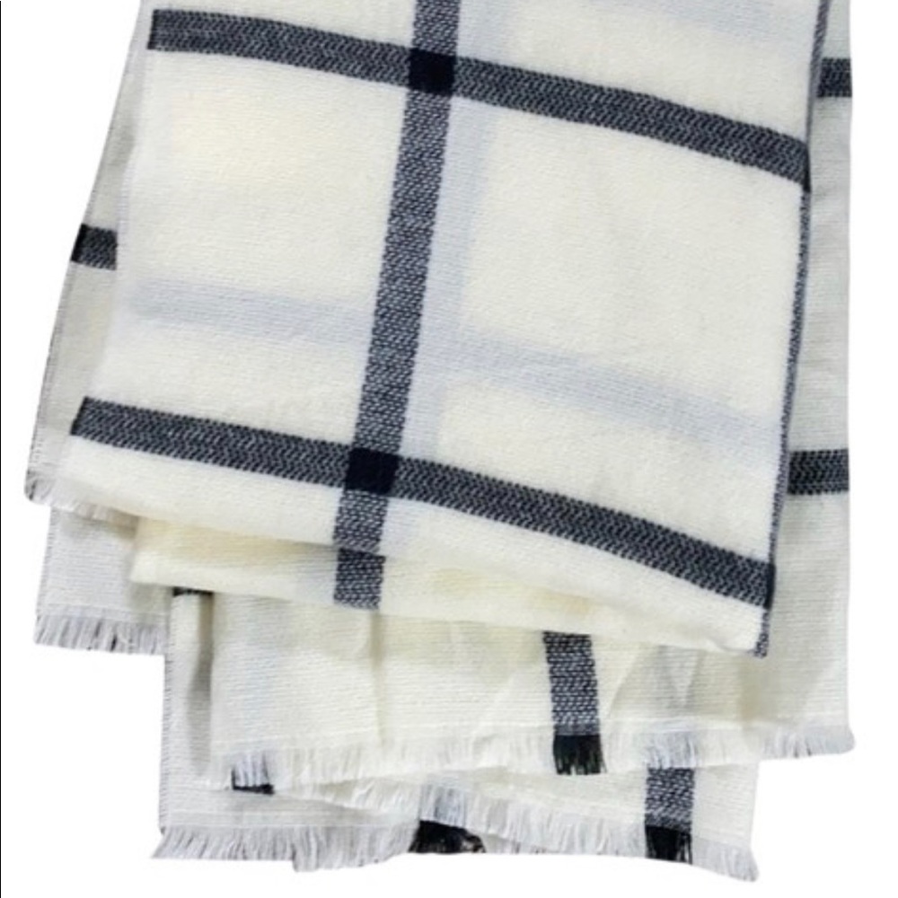 J Crew ivory/white blanket scarf with dark gray/black plaid - NWOT